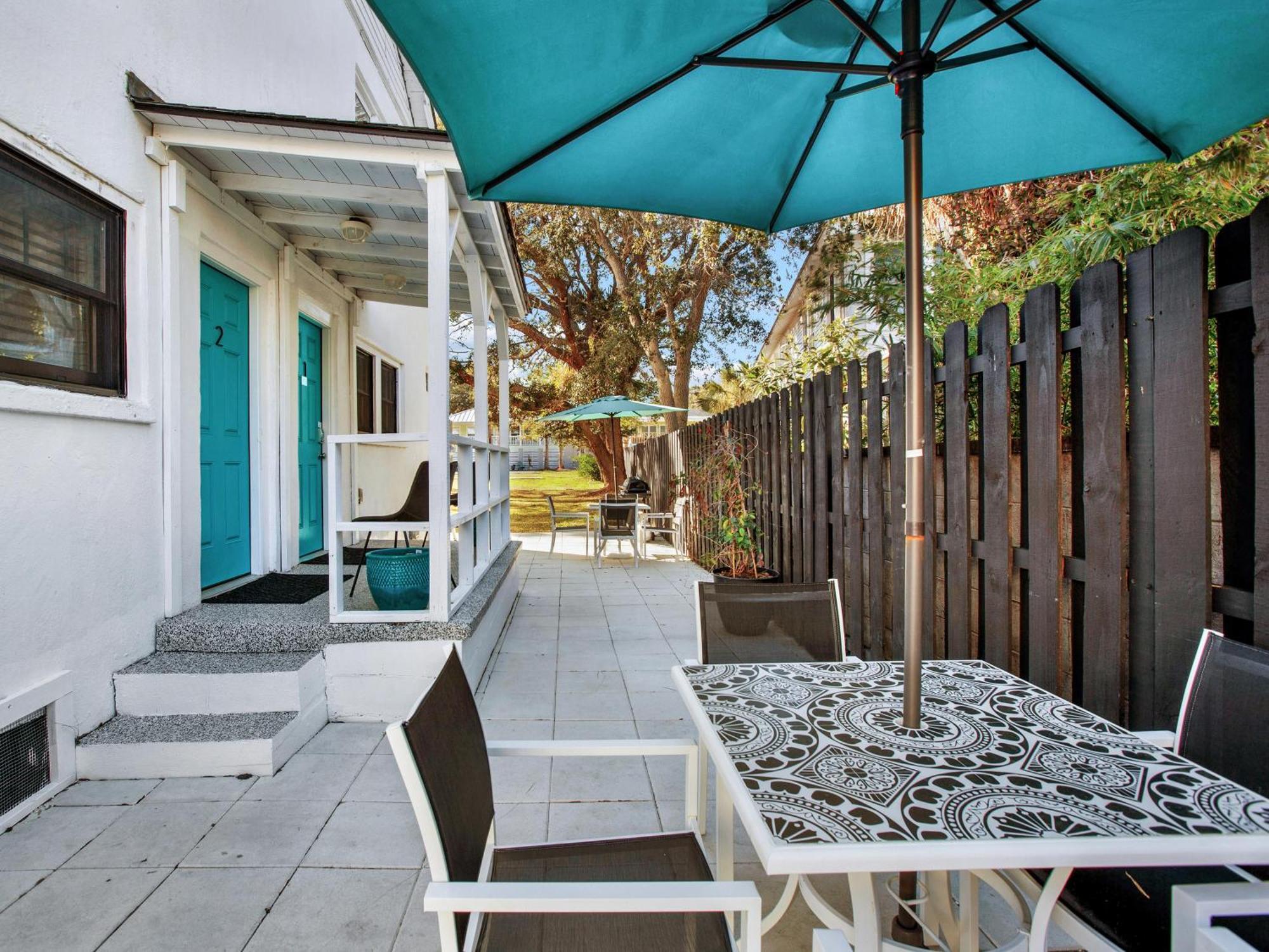 Ebb & Flow Unit 2 Holiday home Tybee Island