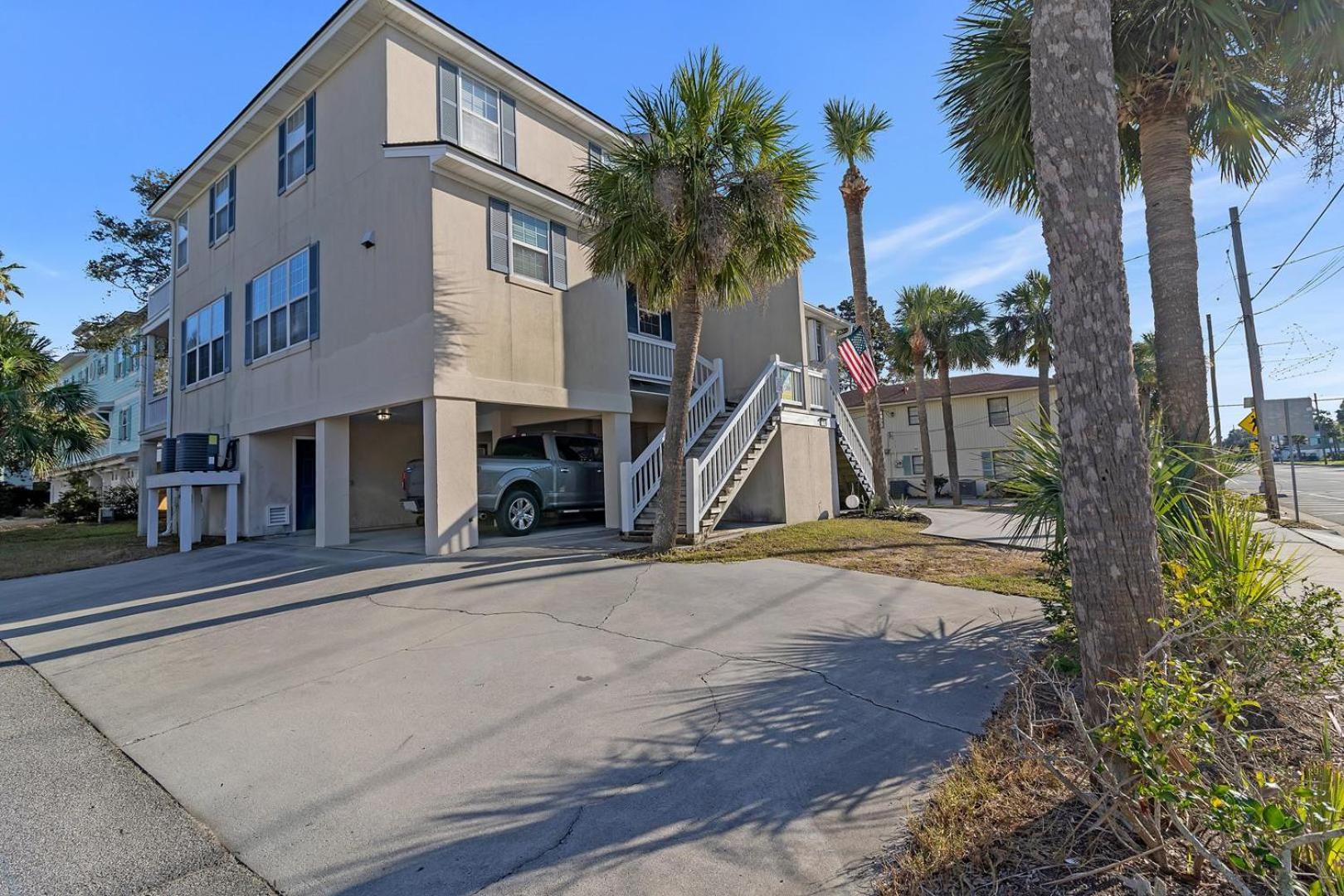 510a Butler Avenue * Tybee Island