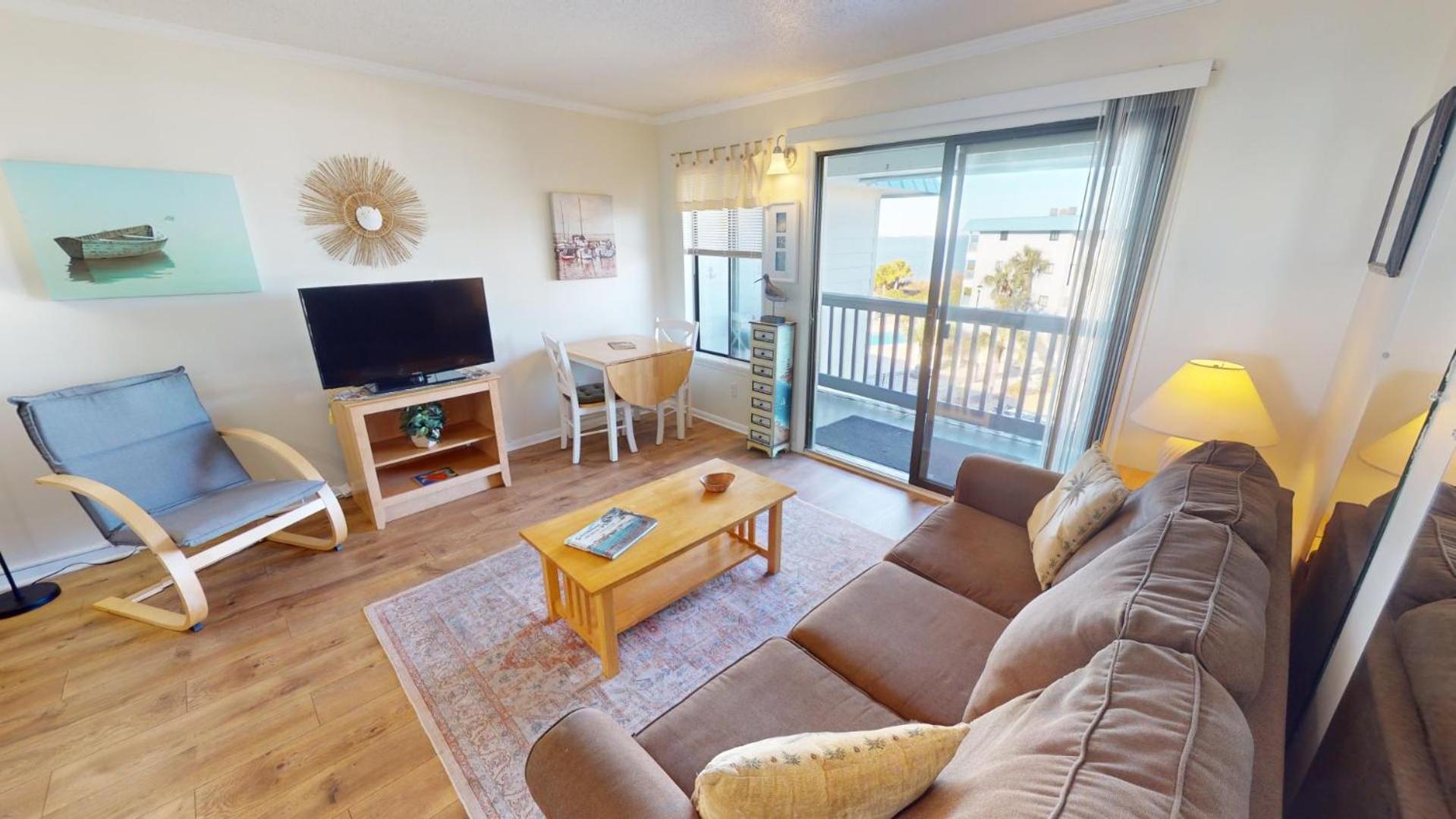 Savannah And Racquet Club 319b By Tybee Vacation Holiday home *