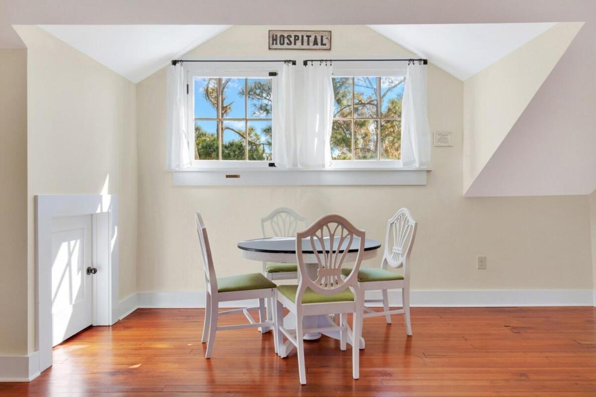 Historic Quarters At The Commissary 3 Unit Estate Apartment Tybee Island
