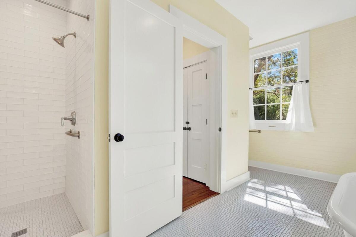 Historic Quarters At The Commissary 3 Unit Estate Apartment Tybee Island