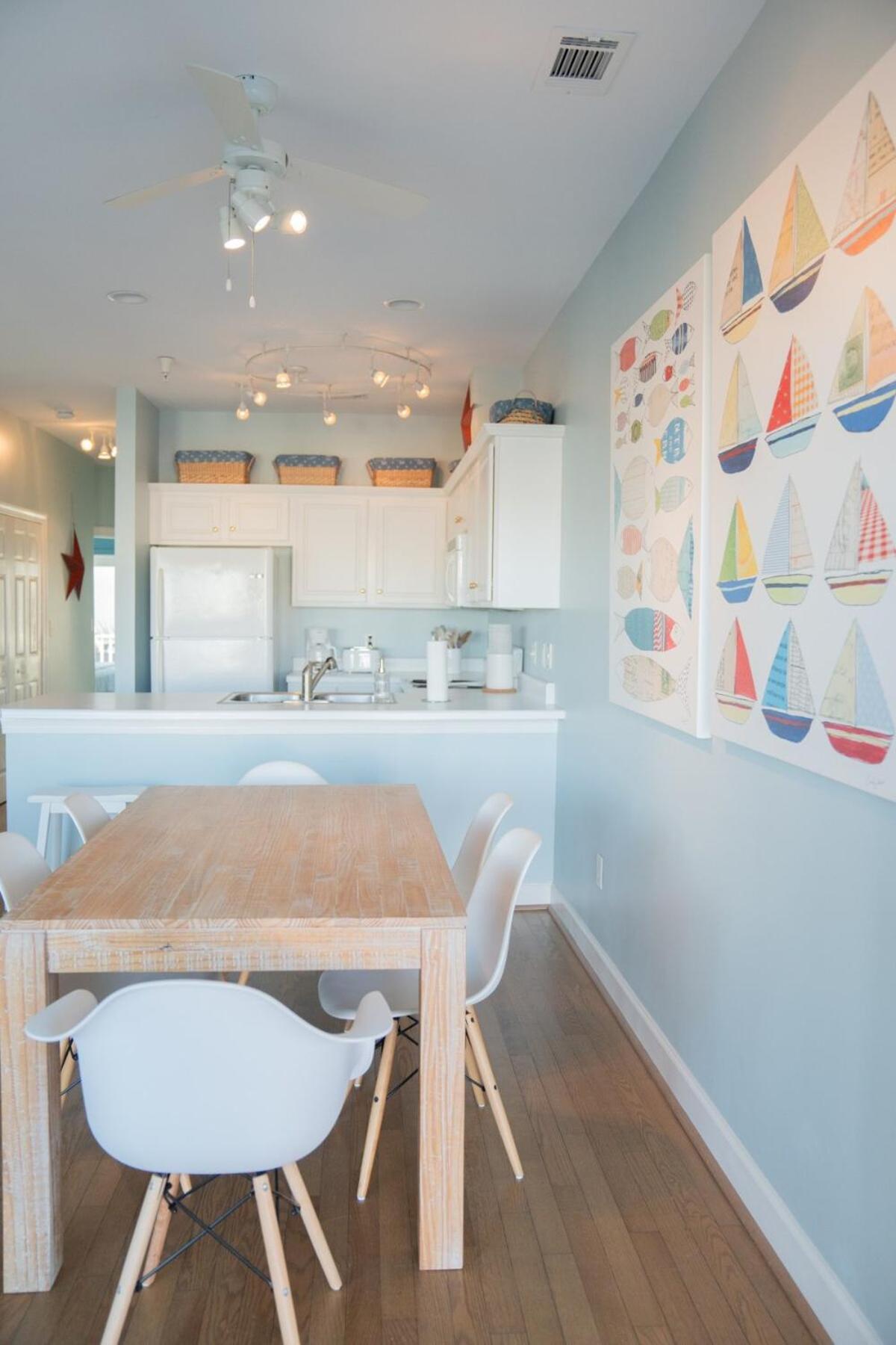 Apartment Nautical Nest 2 Bed 2 Bath Walk To *