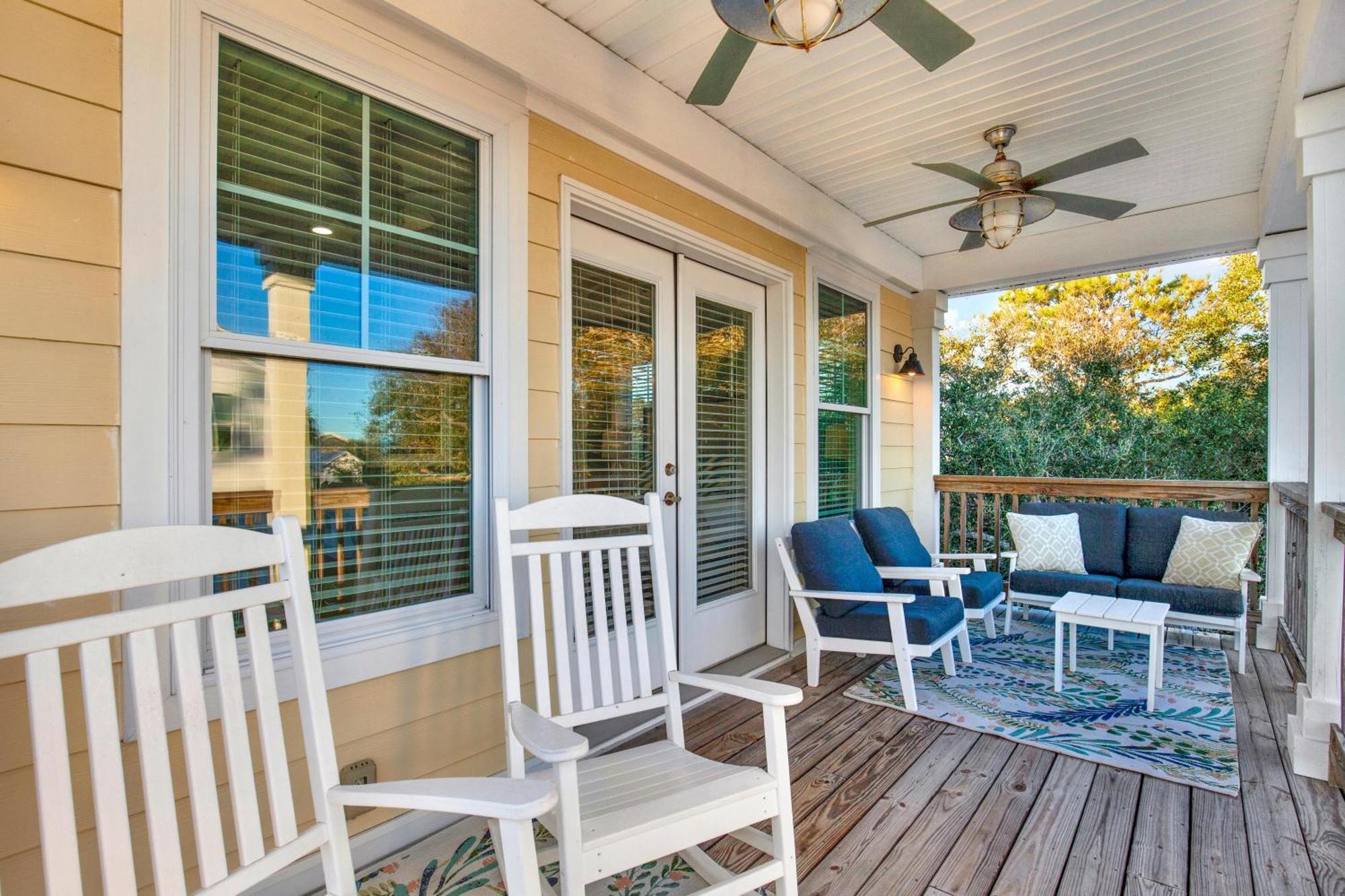 Coastal Livin' Holiday home *