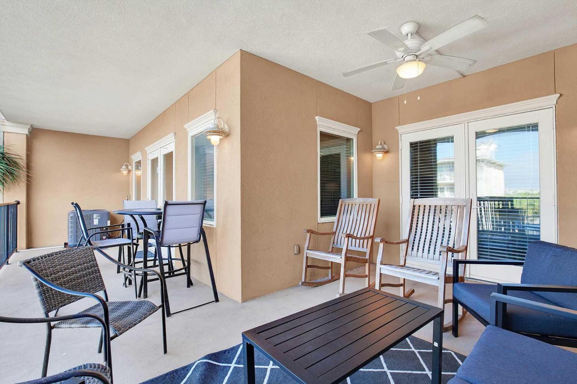 Brass Rail 204 Holiday home