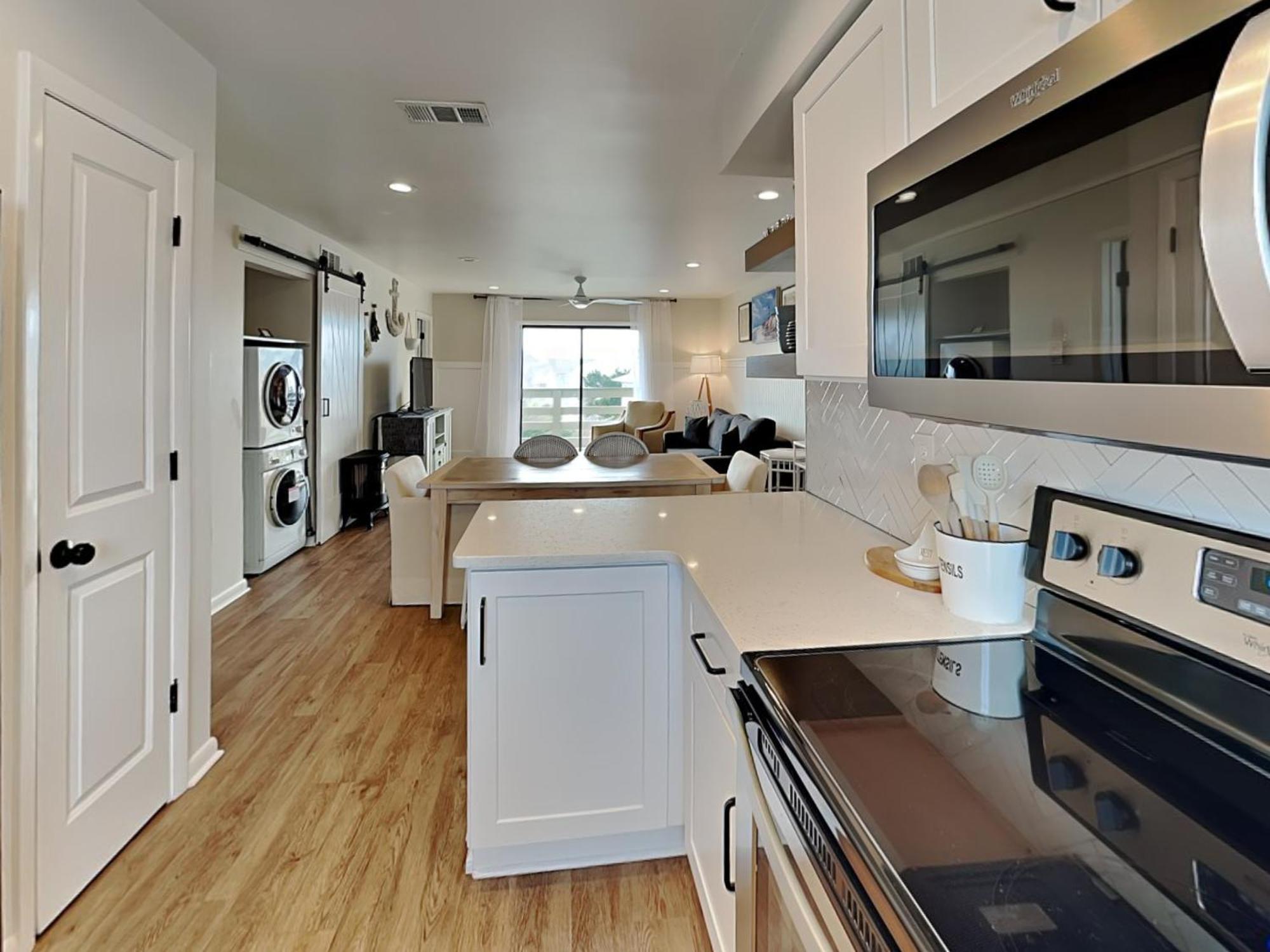 Apartment Lighthouse Point 7c