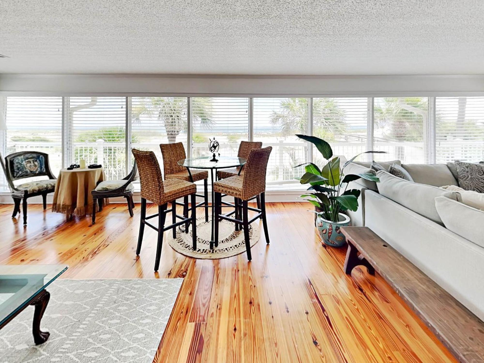 Oceanside Unit A Apartment