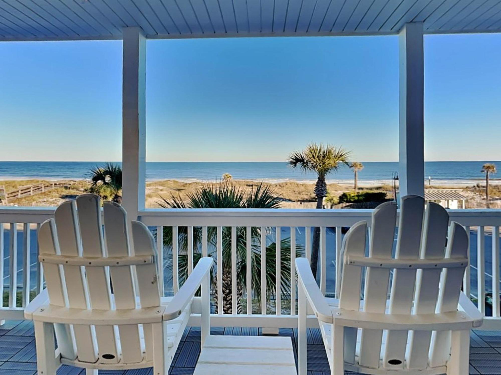 Dolphin Watch 7 Apartment