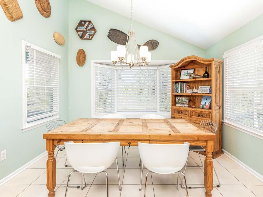 Decked Out Holiday home Tybee Island
