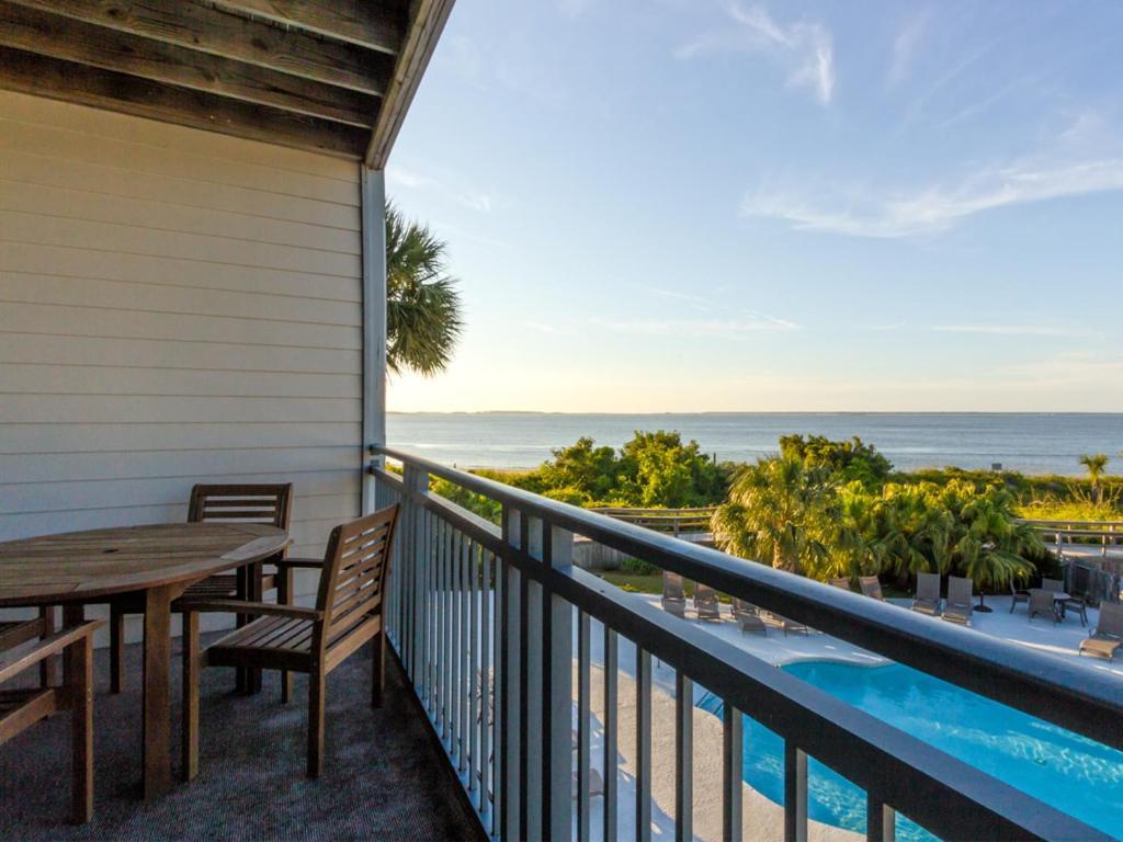 Bay View 203 Tybee Island