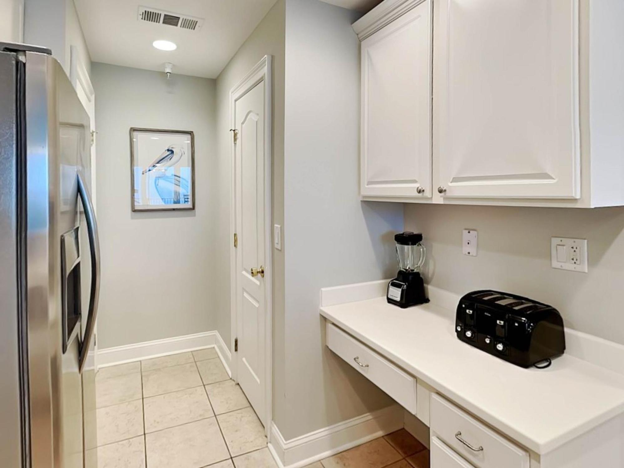 Apartment House 433 *