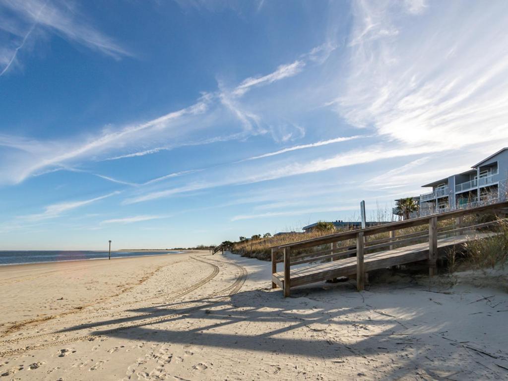Racquet B202 Tybee Island