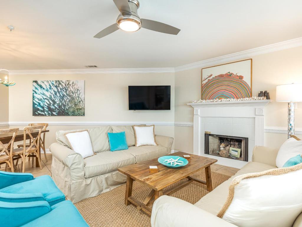 Dolphin Watch 6 Apartment