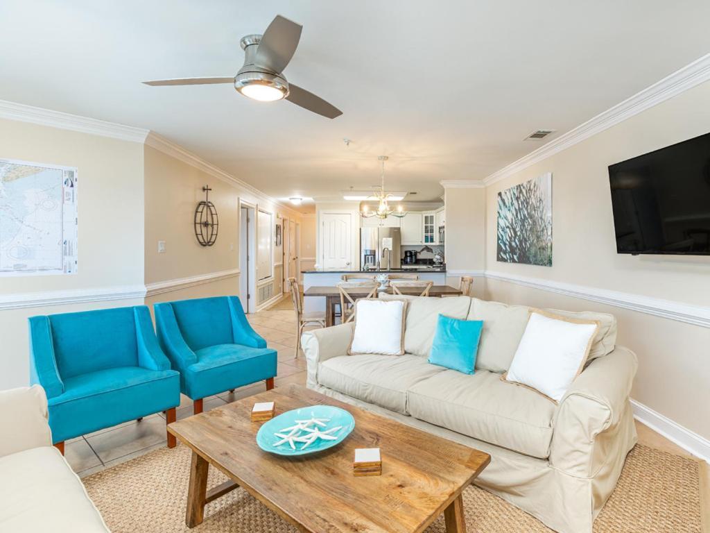 Apartment Dolphin Watch 6 *