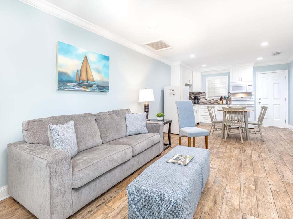 Dune B Apartment Tybee Island