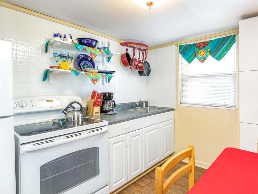 Kahuna Kabana Apartment *