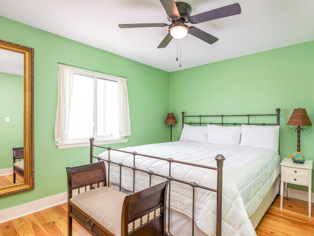 Apartment Lighthouse Point 13b - Sea The *