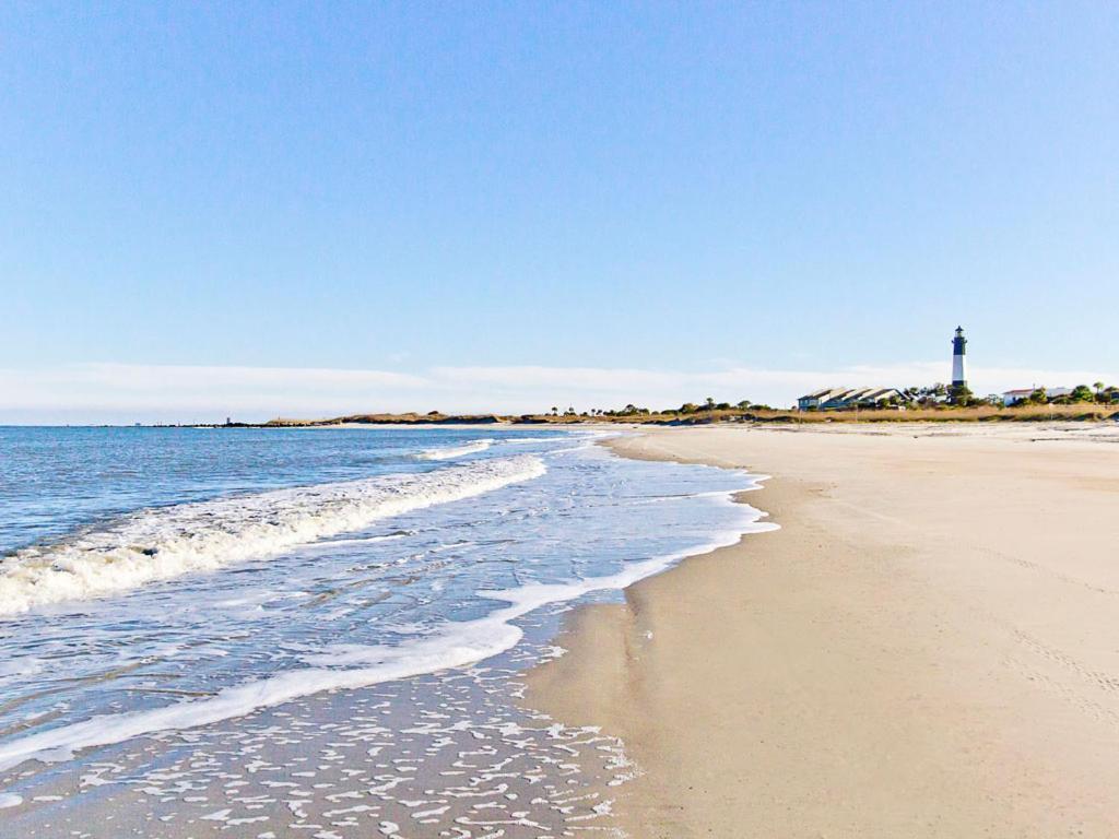 Lighthouse Point 4b *