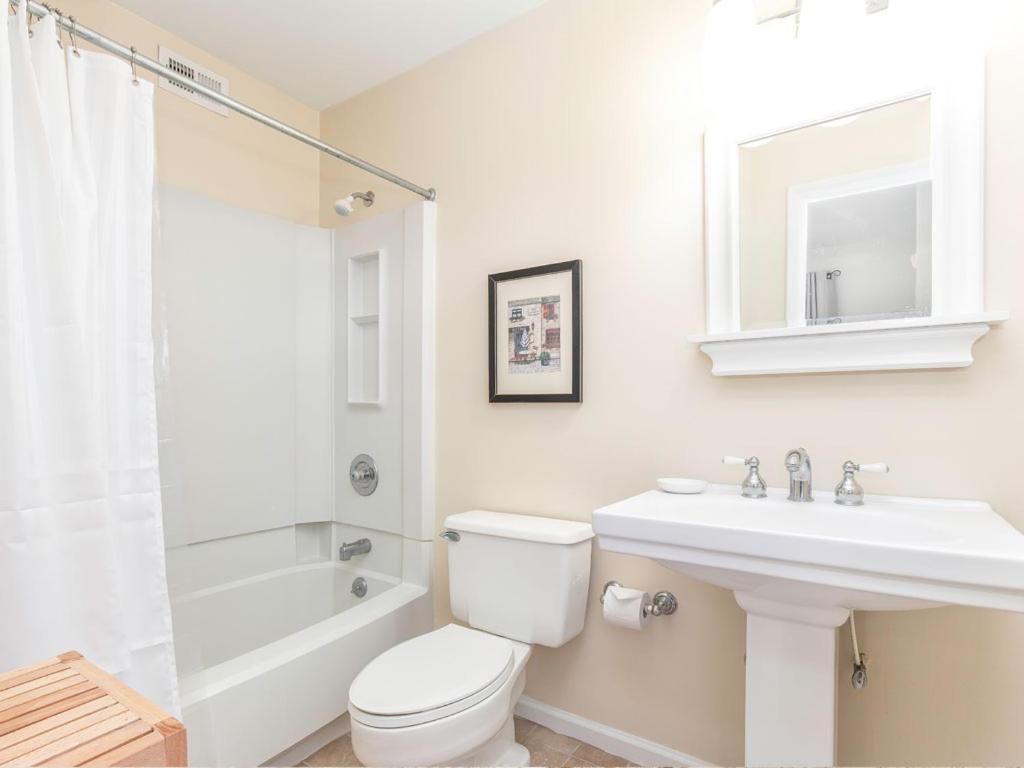 Lighthouse Point 4b Apartment *