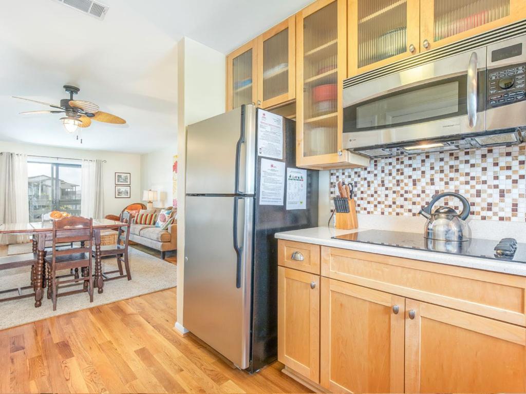 Apartment Lighthouse Point 4b *