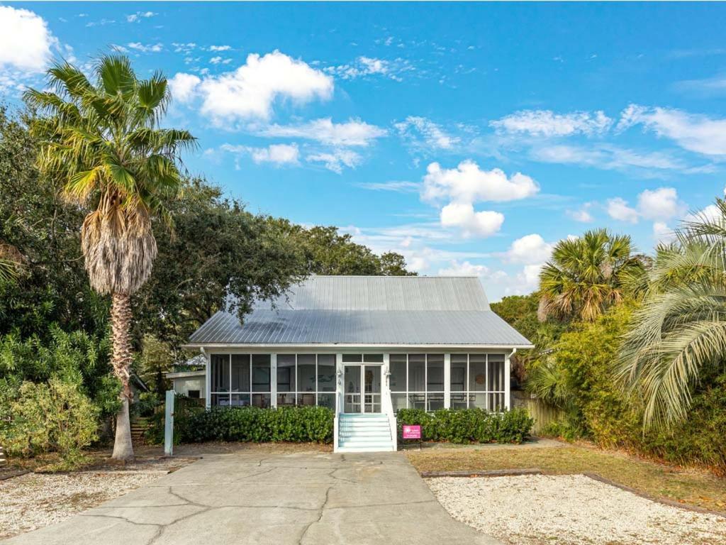 Holiday home Live Oaks