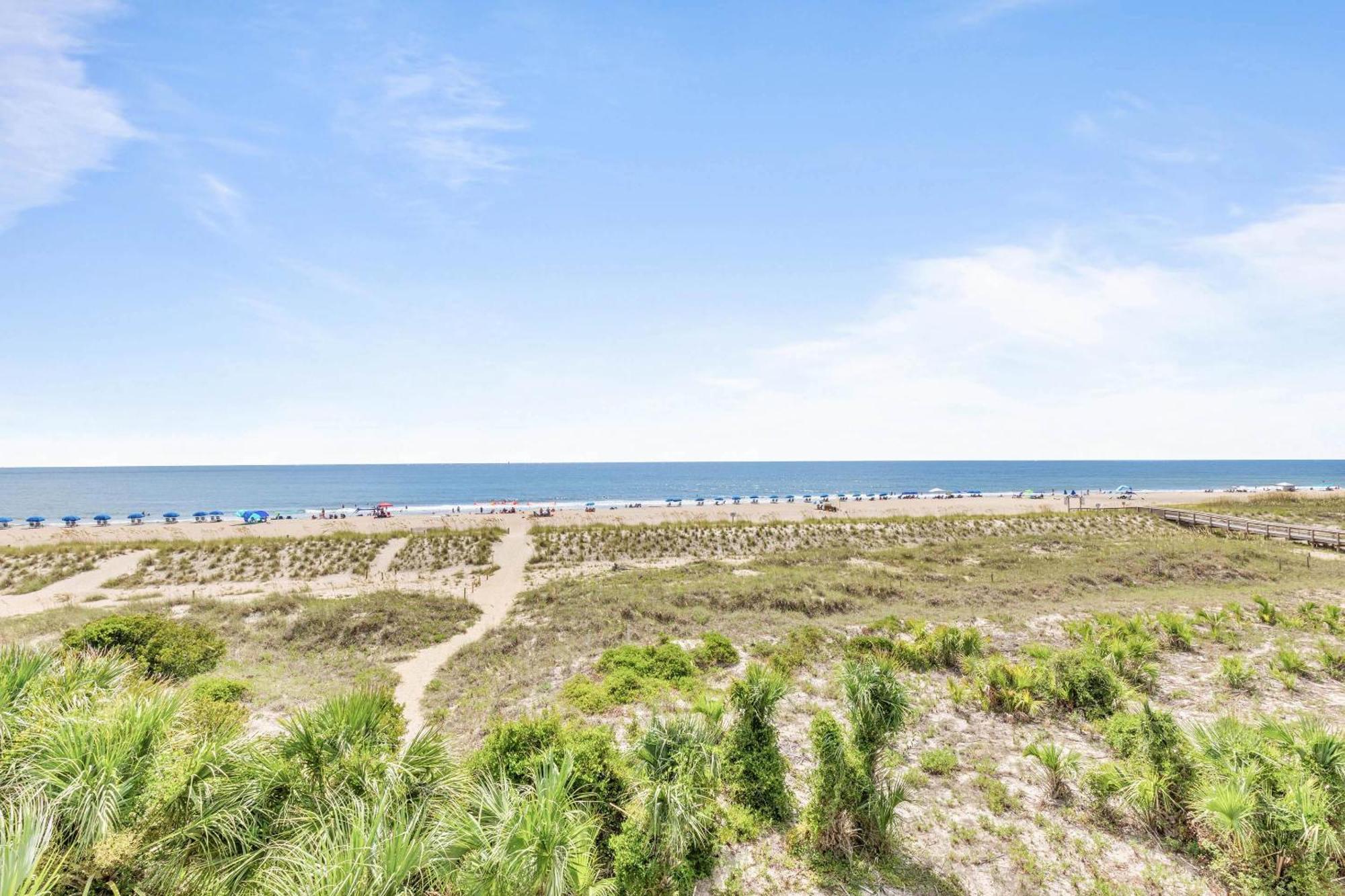Apartment Ocean Song 332