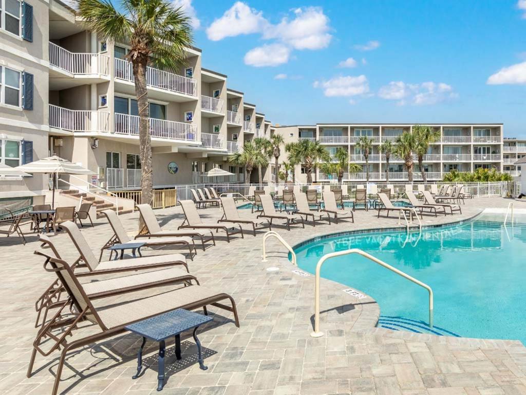 Ocean Song 321 Apartment