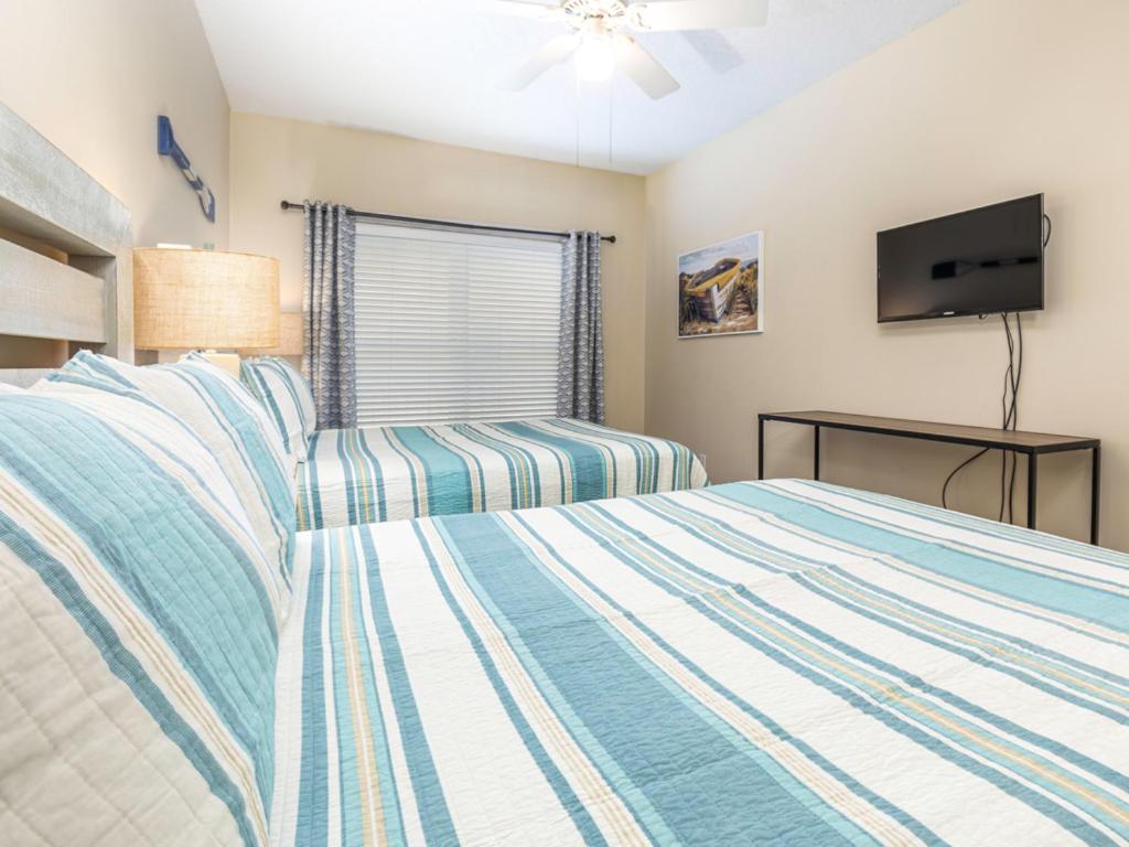 Sandpiper 205