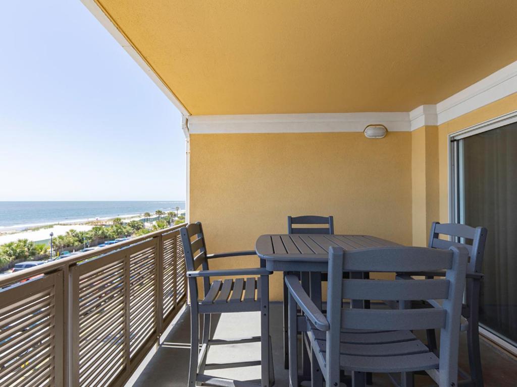 Sandpiper 302 Apartment *