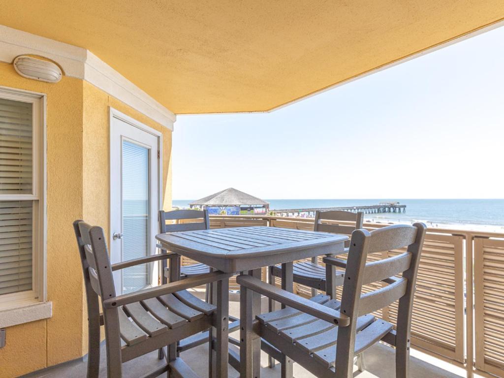Sandpiper 302 Apartment Tybee Island