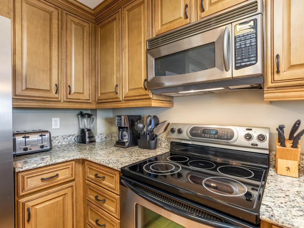 Silver Seas 203 Apartment *