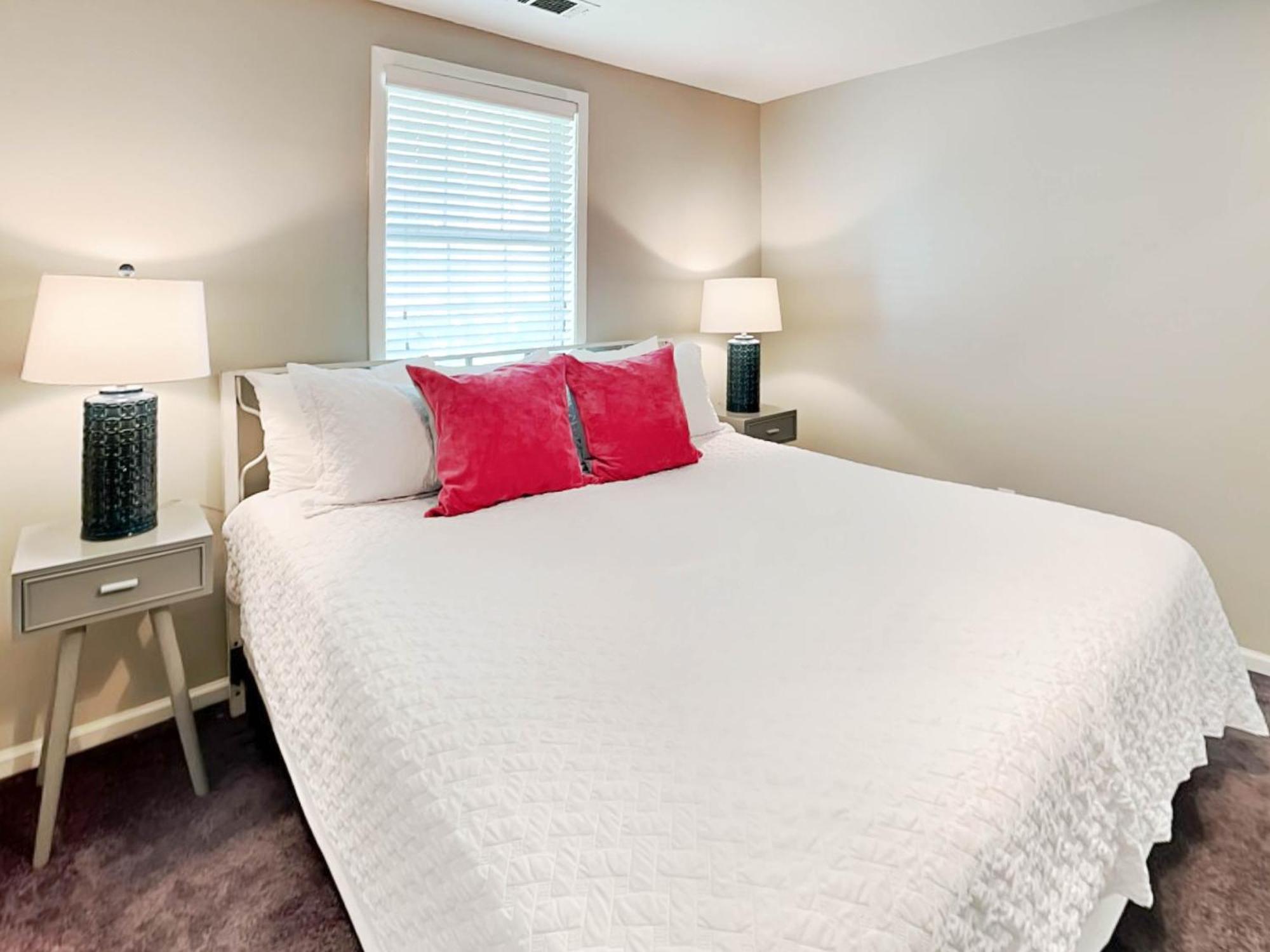 Latitude Adjustment B Apartment
