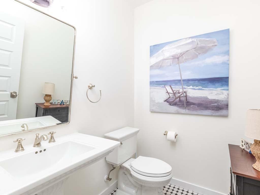 Shore Beats Work Holiday home