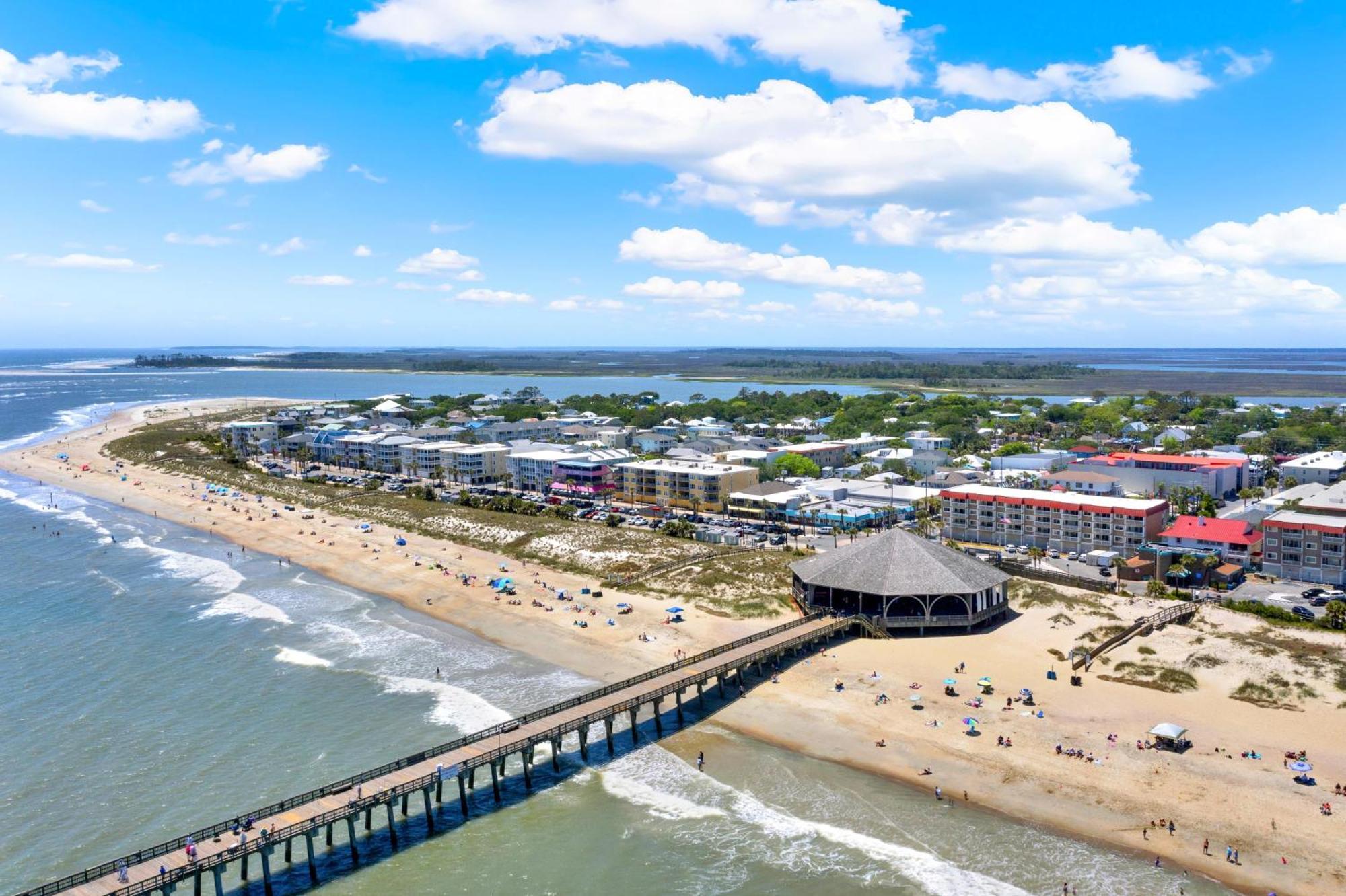 Oceanview Oasis At Dolphin Watch Holiday home *