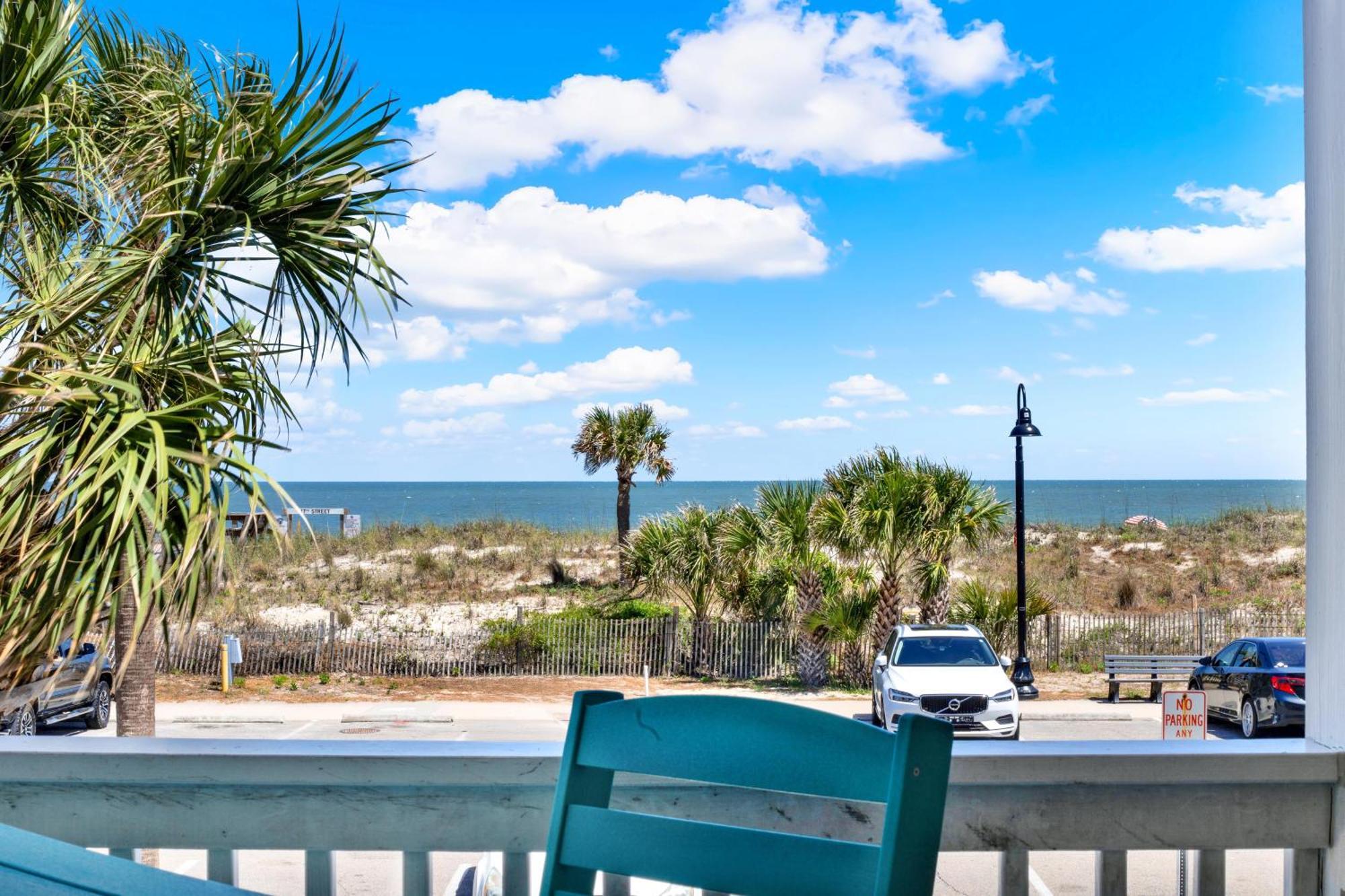 Oceanview Oasis At Dolphin Watch * Tybee Island