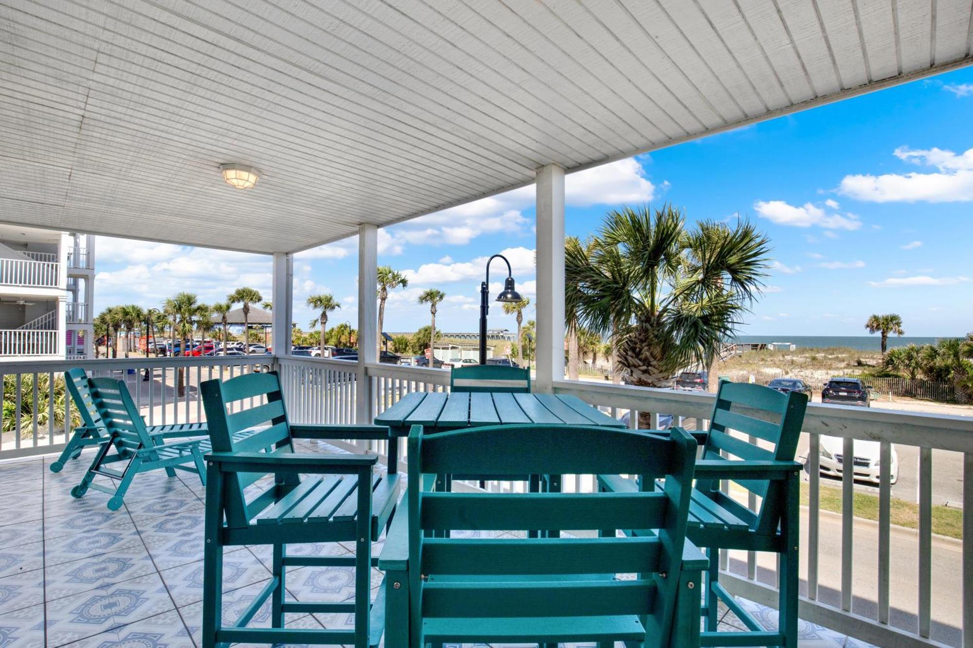 Oceanview Oasis At Dolphin Watch Holiday home Tybee Island