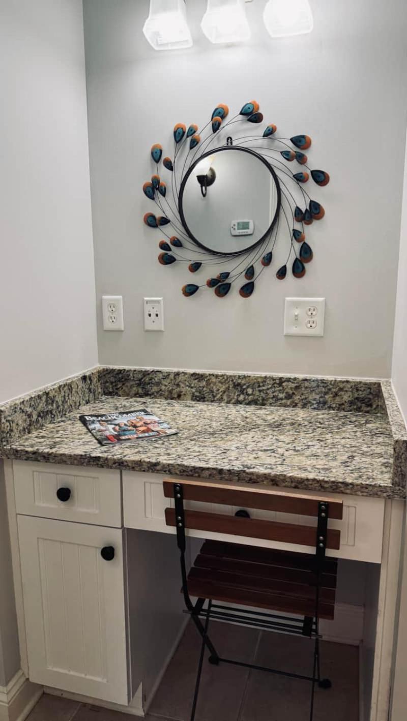 Apartment Salty On Pier Walk 15th Street Tybee Island