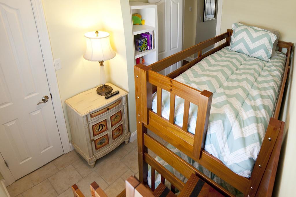 Admiral's View At Captain's Row - Five Bedroom Holiday home