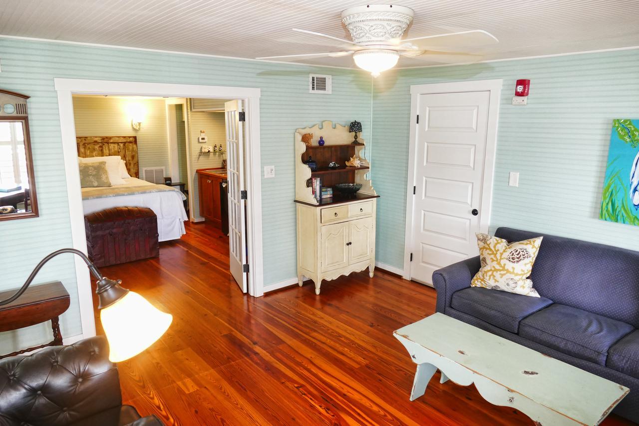 Beachview And Bed & Breakfast