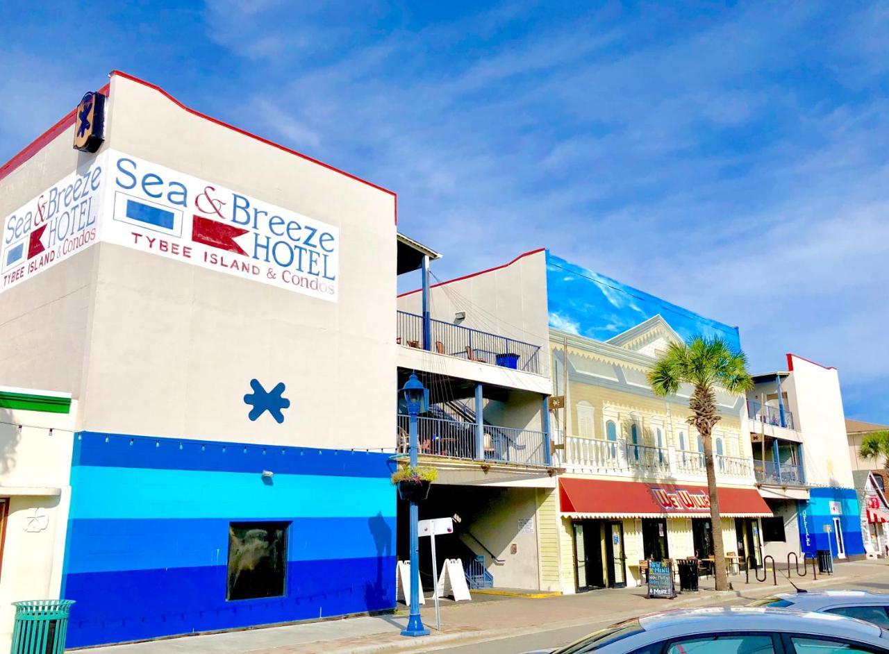 Resort Sea And Breeze And