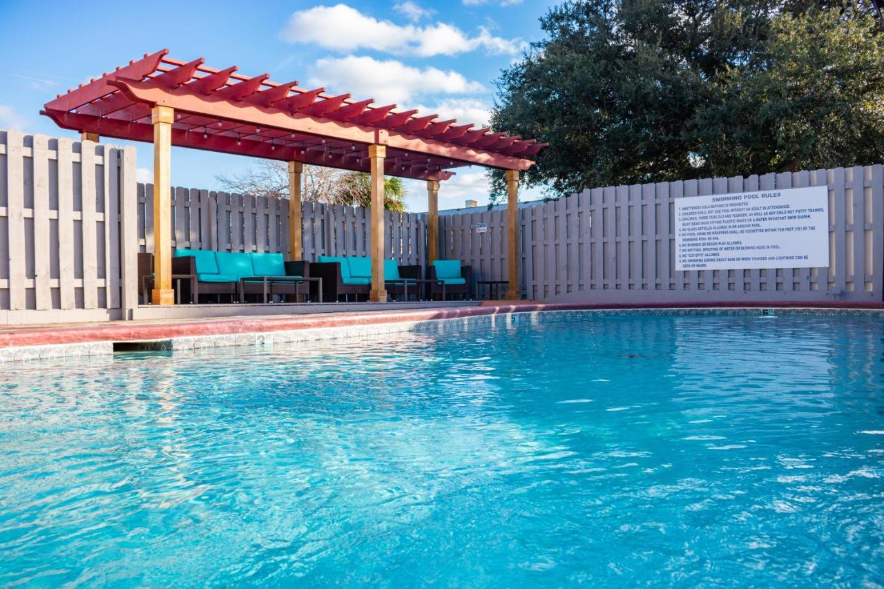 Admiral's On Hotel Tybee Island