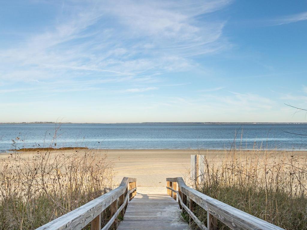 Apartment Racquet A321 Tybee Island