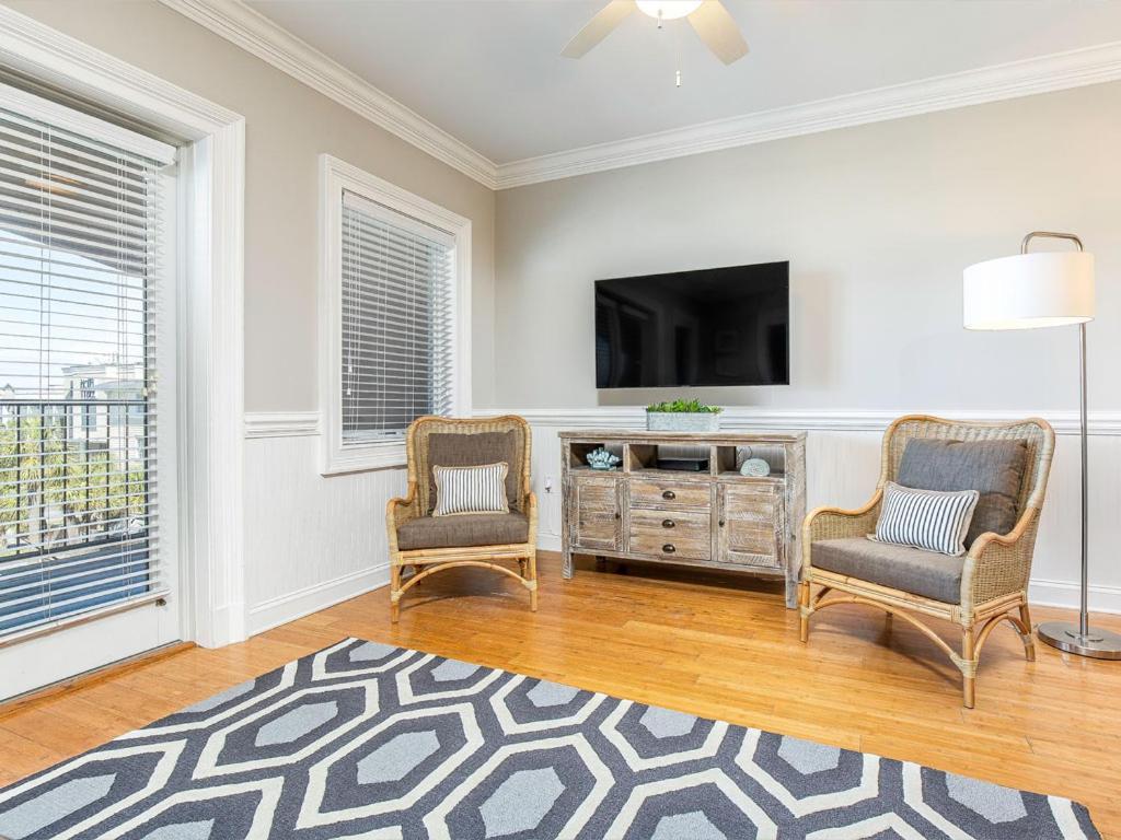 Brass Rail 306 Apartment Tybee Island